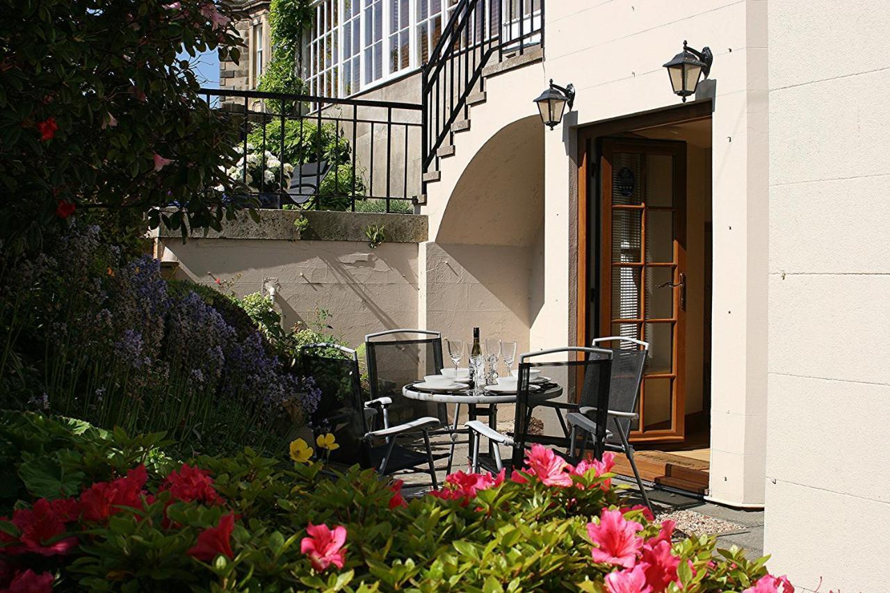 Kingsview Apartment Стърлинг Екстериор снимка