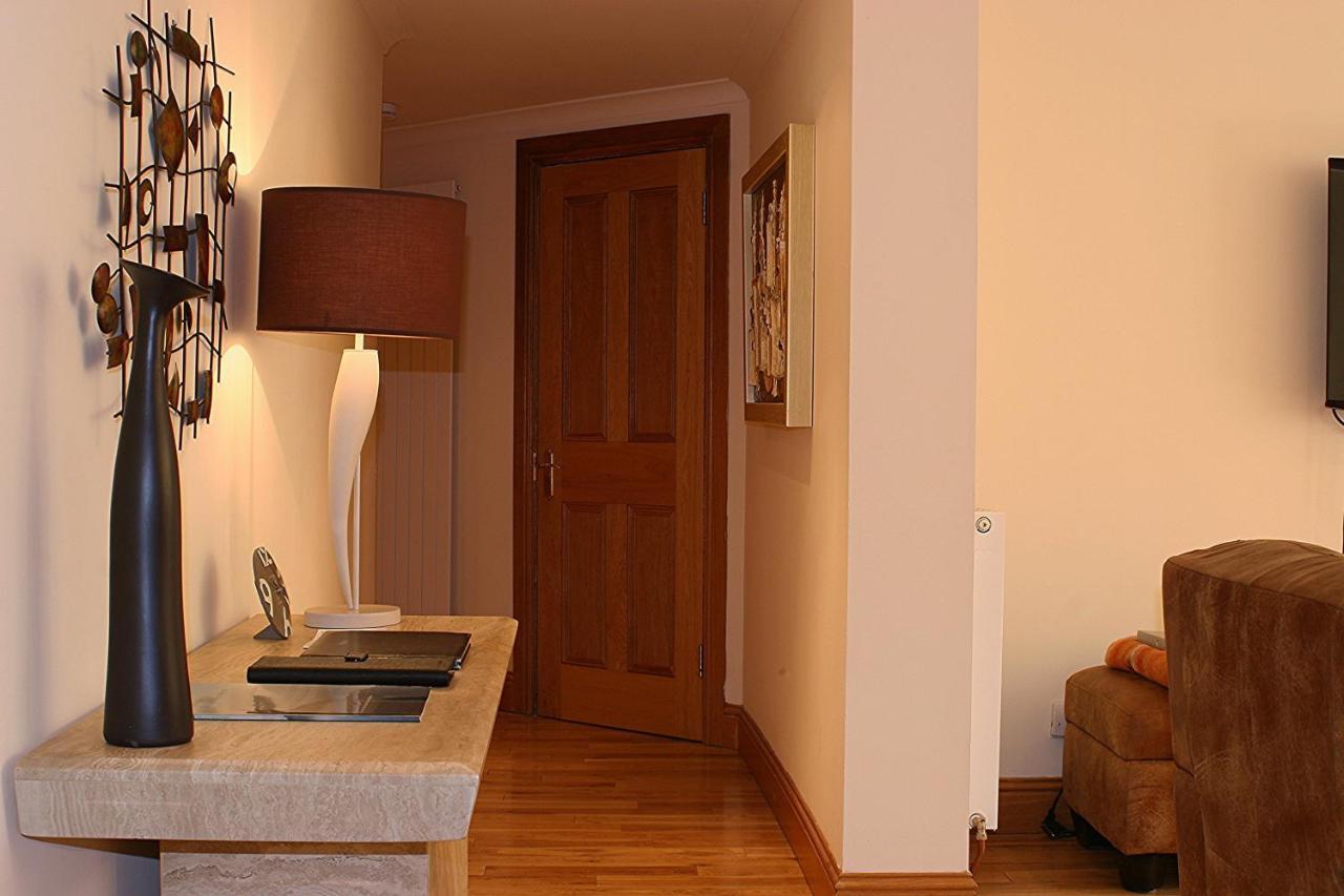 Kingsview Apartment Стърлинг Екстериор снимка