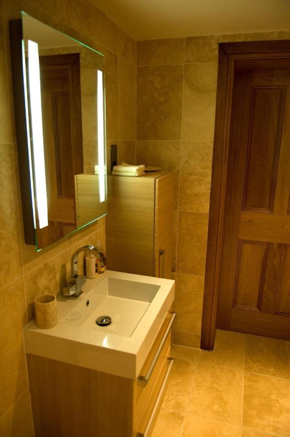 Kingsview Apartment Стърлинг Екстериор снимка